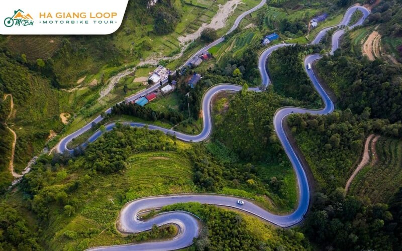Bac Sum Pass serves as a perfect gateway to the majestic beauty of the Ha Giang Loop