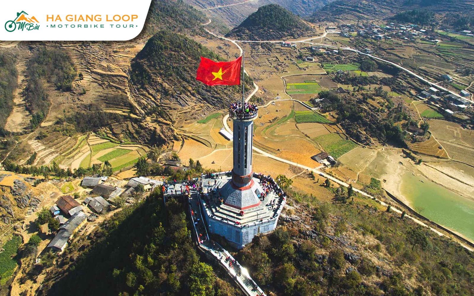 Visit Lung Cu Flagpole in Ha Giang in March
